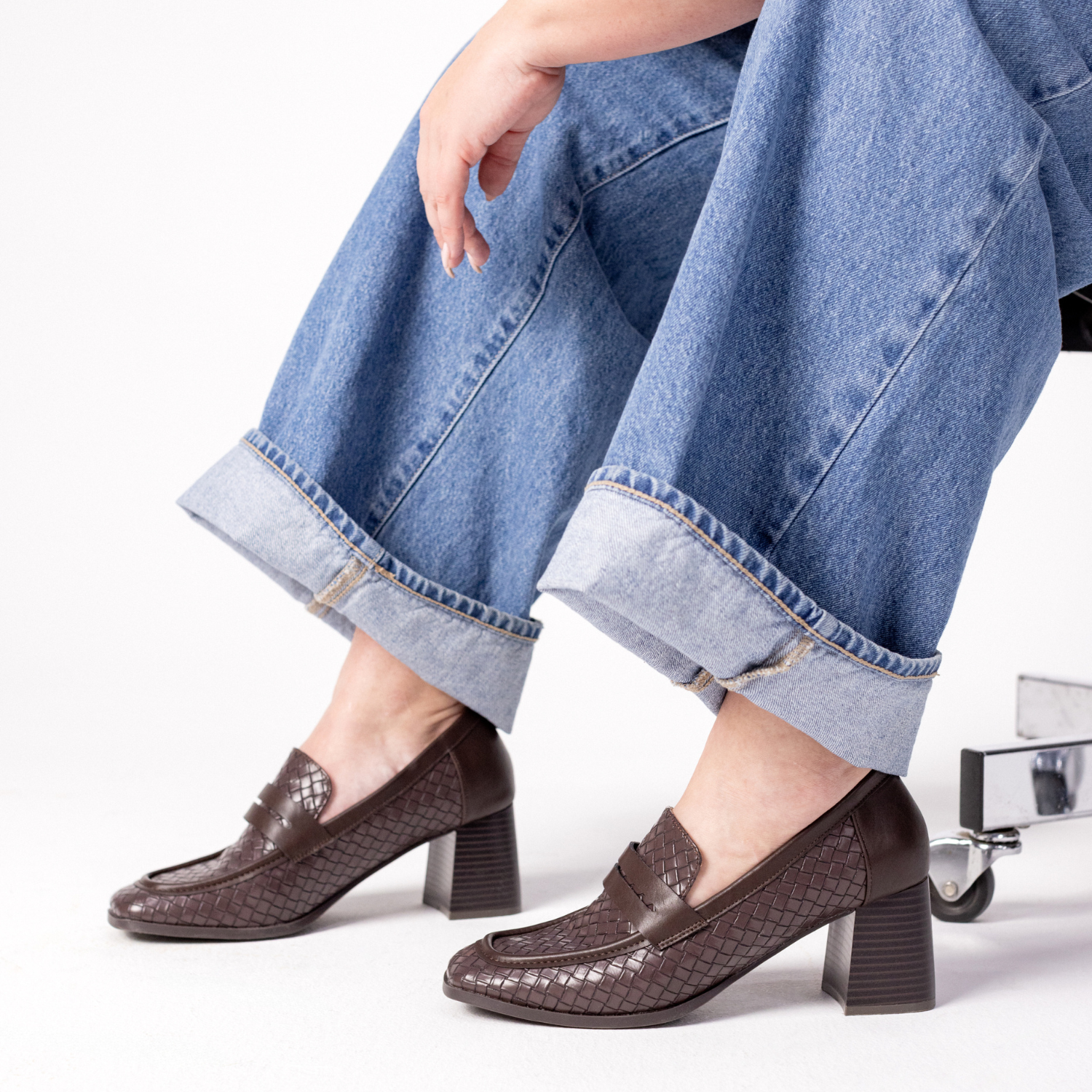 MALLEAH BLOCK HEEL LOAFERS - Chocolate Woven