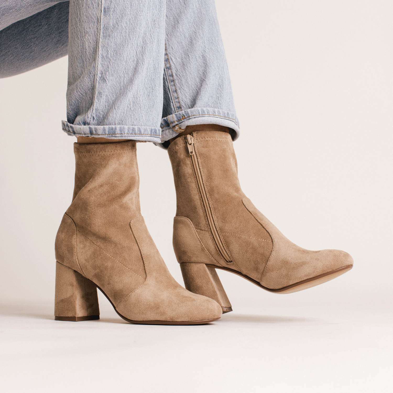 VIVIA DRESS BOOTIES IN WIDE
