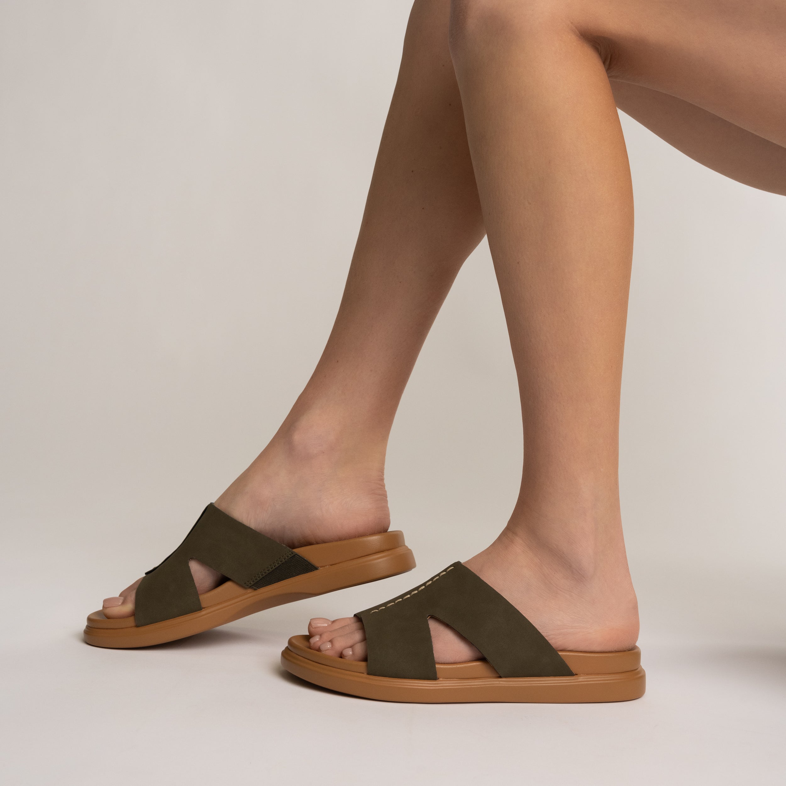 MISEY SINGLE BAND SLIP ON SANDALS
