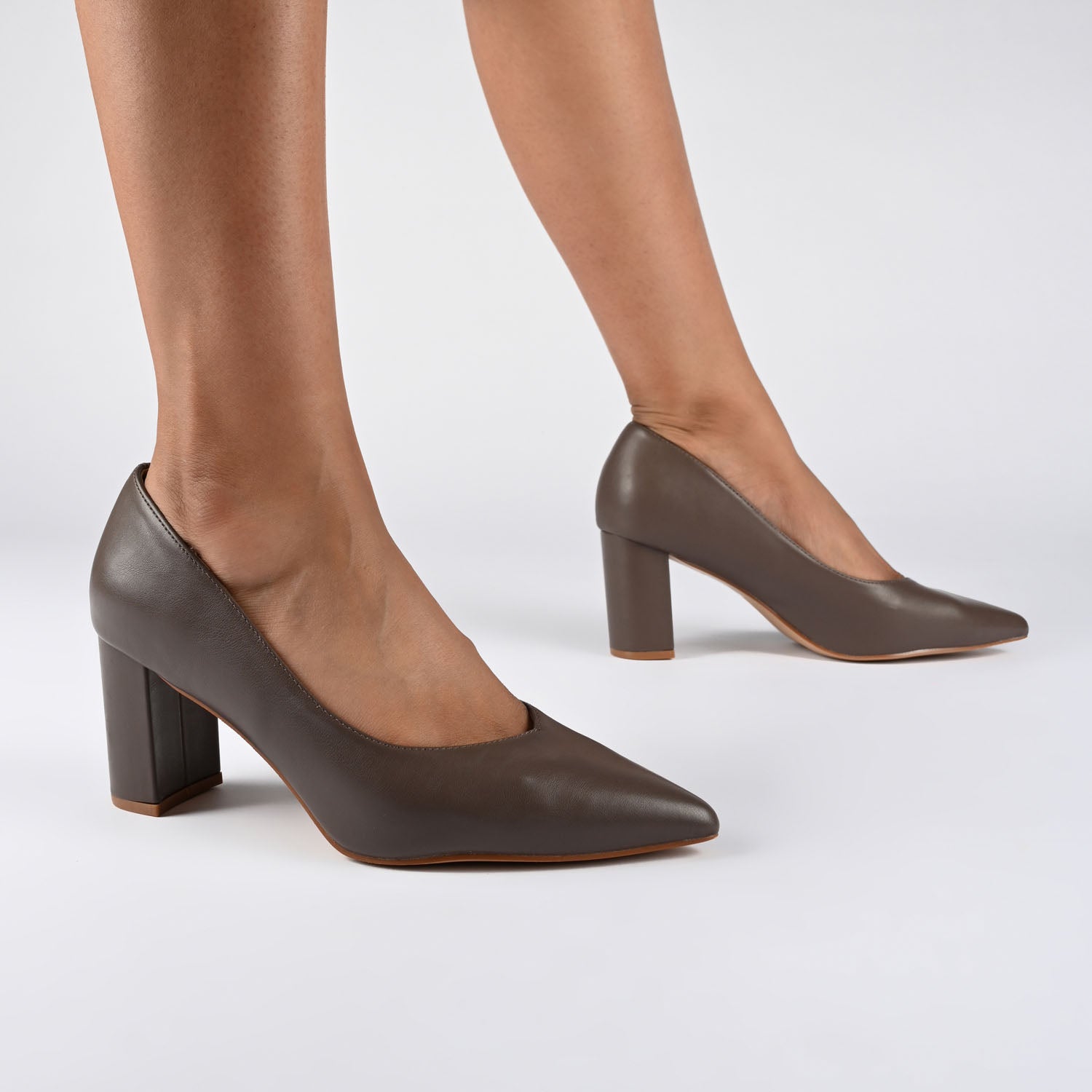 SIMONNE PUMP HEELS IN WARM SHADES - Truffle