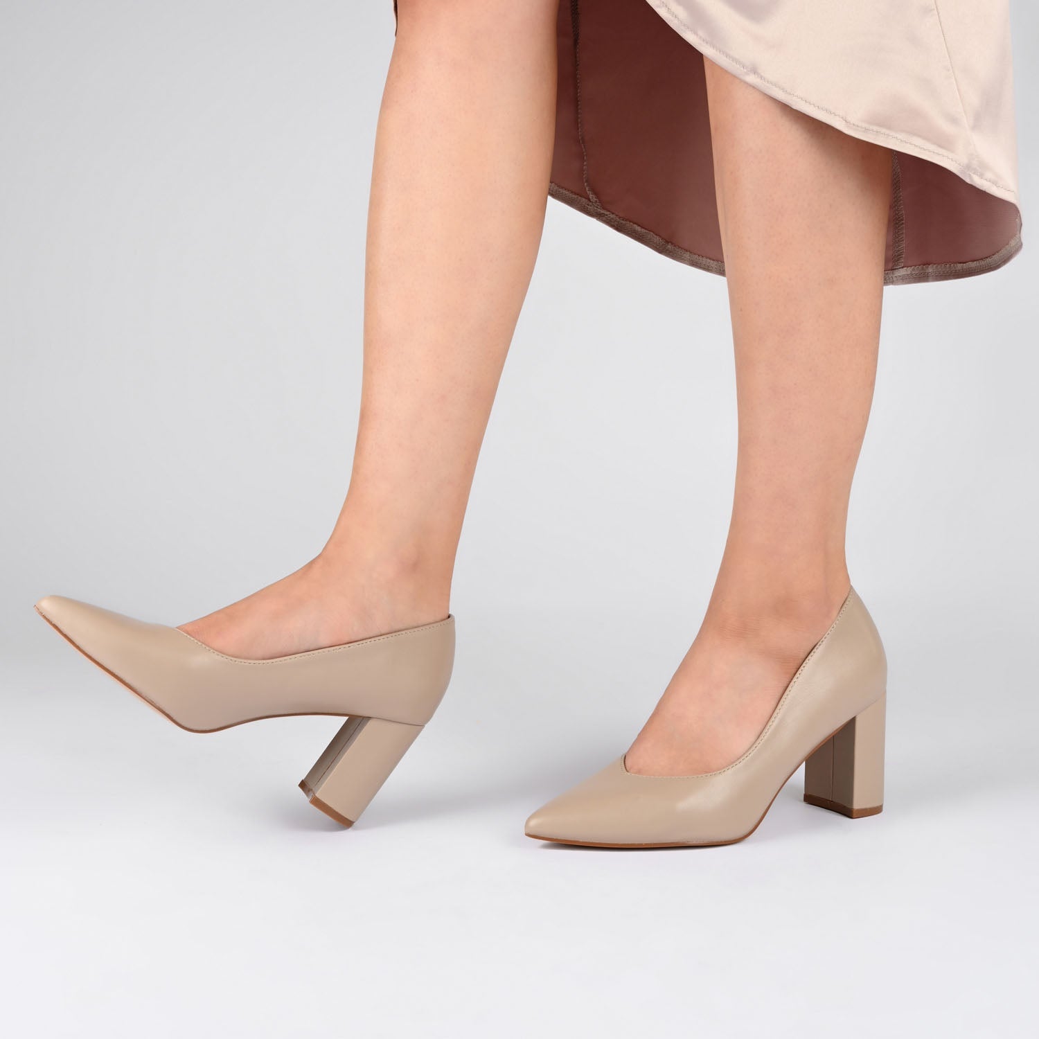 SIMONNE COOL SHADE PUMP HEELS IN WIDE - Mahogany