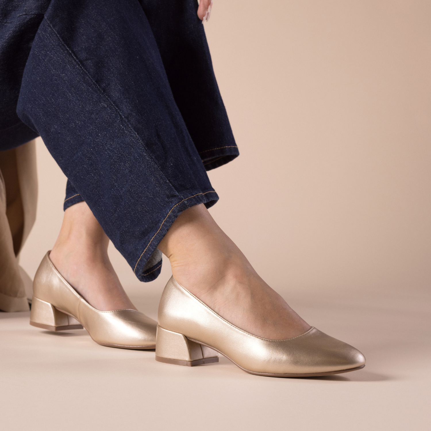 SAAR II LOW PUMP HEELS IN PATENT