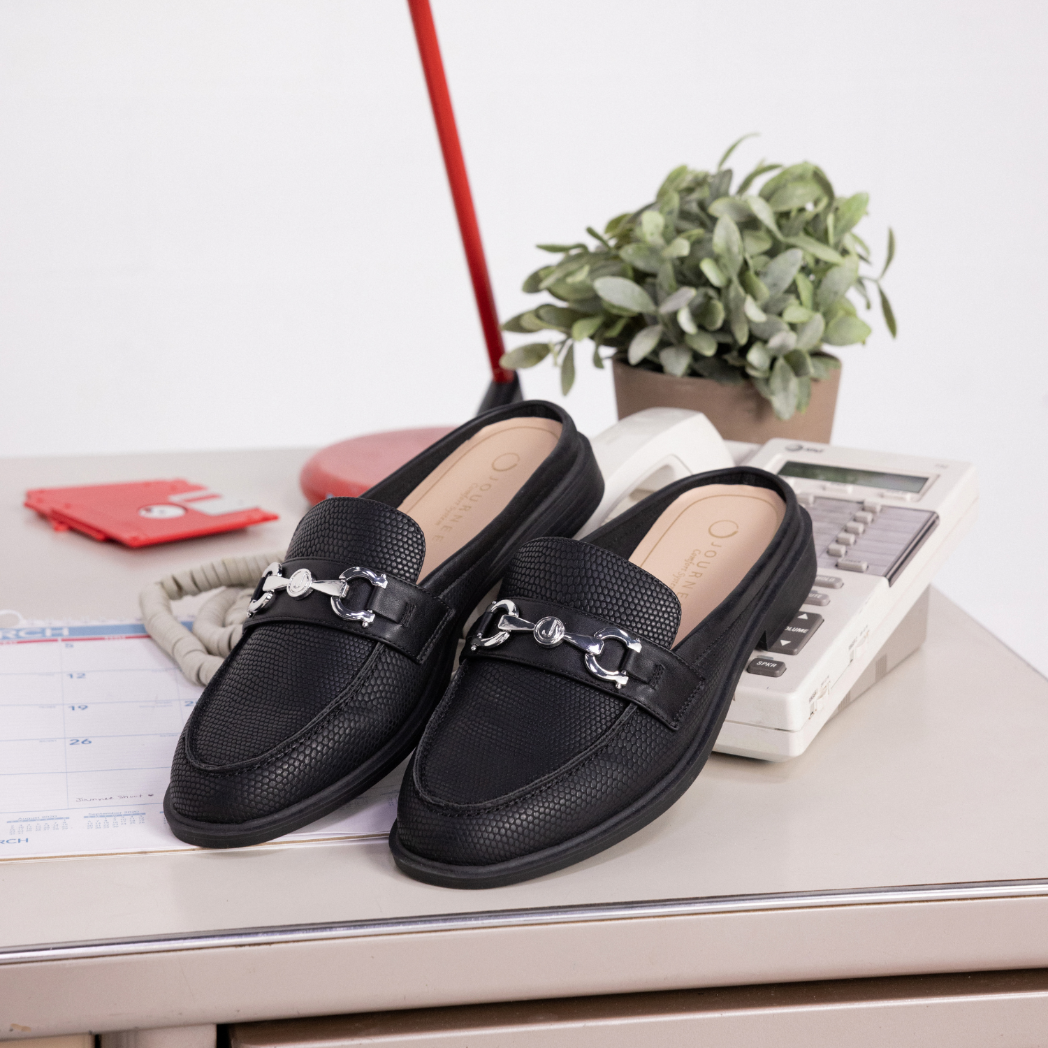 RAYLA SLIP ON LOAFERS - Black Lizard