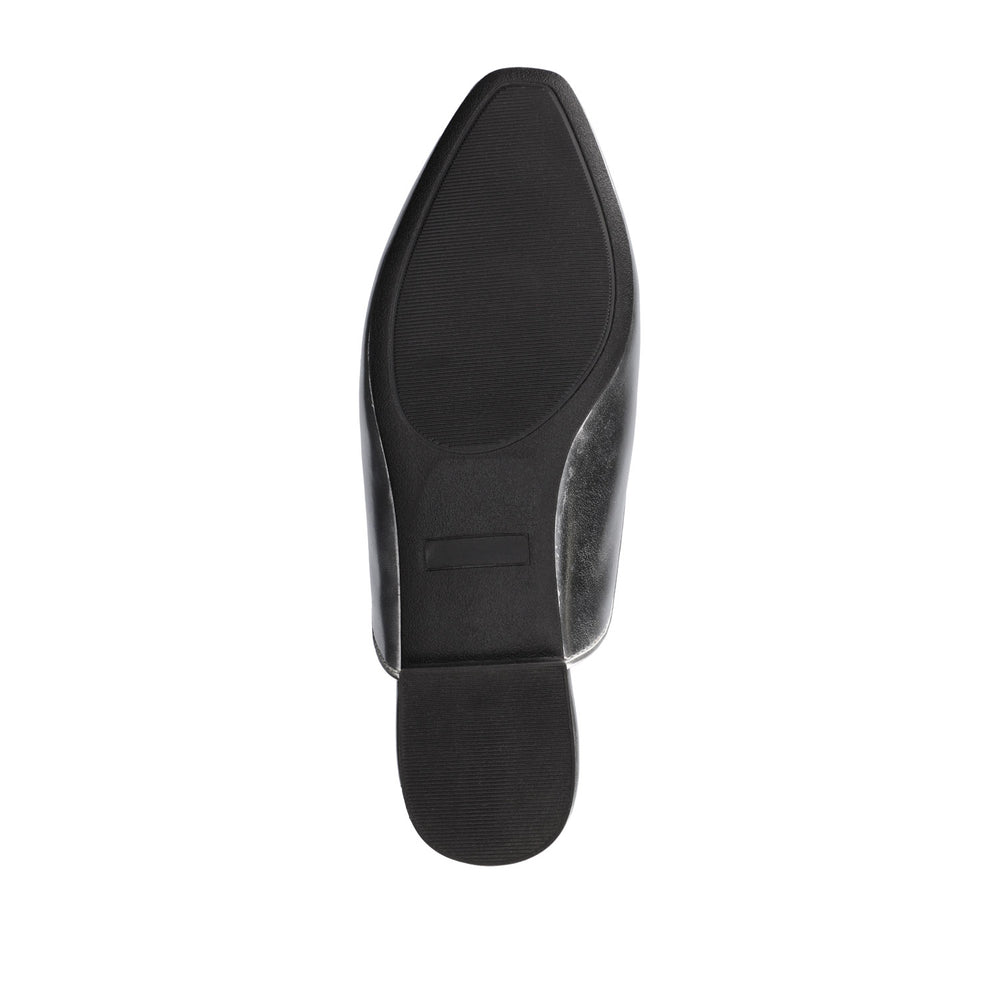 AKZA MULED LOAFER FLATS IN FAUX LEATHER