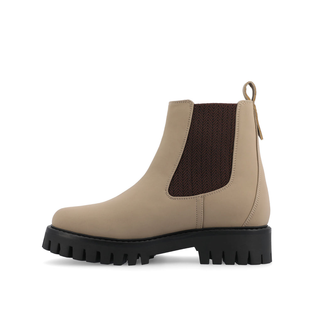 ALARA CHELSEA BOOTS IN FAUX LEATHER