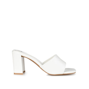 ALISIA MULED BLOCK HEELS IN VEGAN LEATHER - White