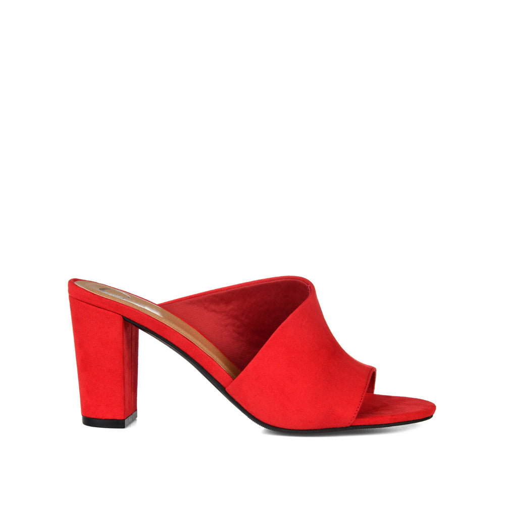 ALLEA BLOCK HEELED MULES IN WIDE