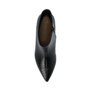 ARELY POINTED TOE BOOTIES
