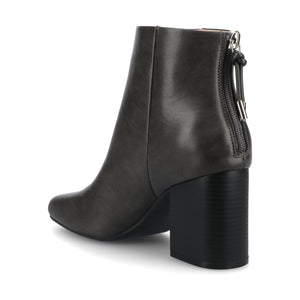 AUDRINA BLOCK HEELED BOOTIES IN FAUX LEATHER