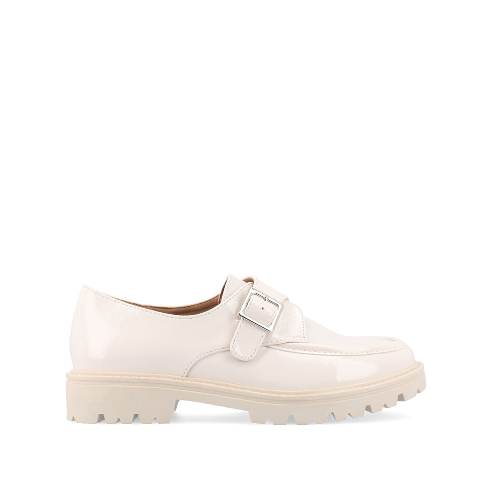 AZULA OXFORD FLATS IN FAUX LEATHER