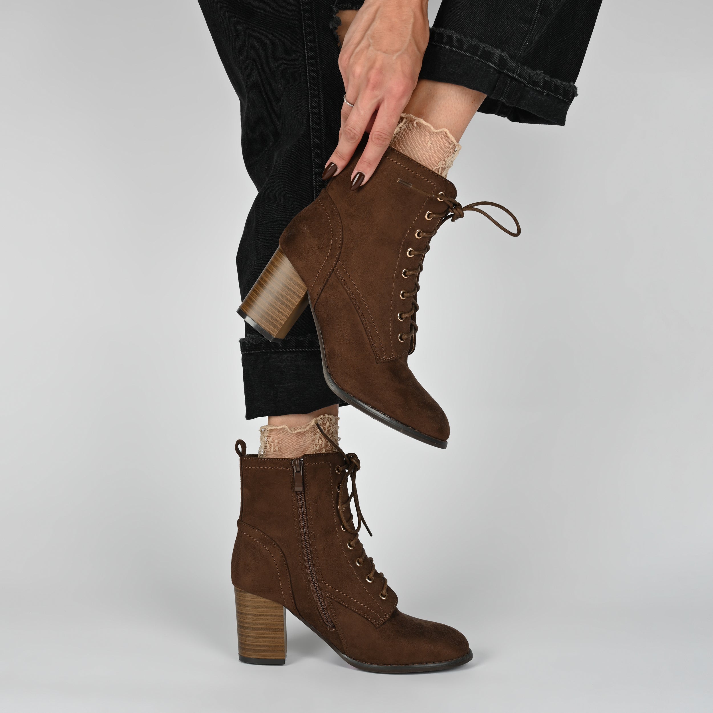 BAYLOR VEGAN LEATHER LACE-UP BOOTIES IN WIDE - Oxblood Patent