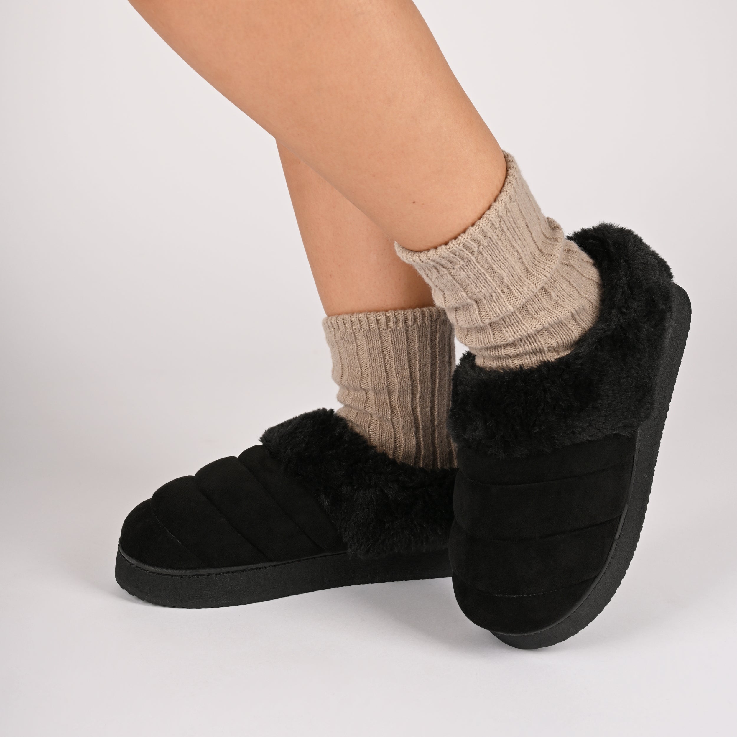 BLAIR SLIPPERS IN FAUX SUEDE - Black Faux Suede