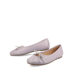 CALLEE VEGAN LEATHER BALLET FLATS IN WIDE - Lilac