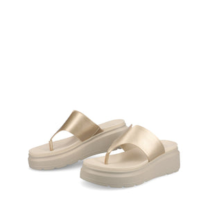 CARAH FLIP FLOP WEDGE SANDALS - Champagne
