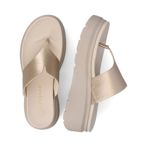 CARAH FLIP FLOP WEDGE SANDALS - Champagne