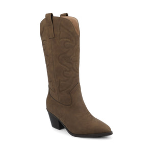 CHANTRY COWGIRL VEGAN LEATHER BOOTS IN WIDE CALF