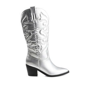 CHANTRY COWGIRL VEGAN LEATHER BOOTS IN WIDE CALF