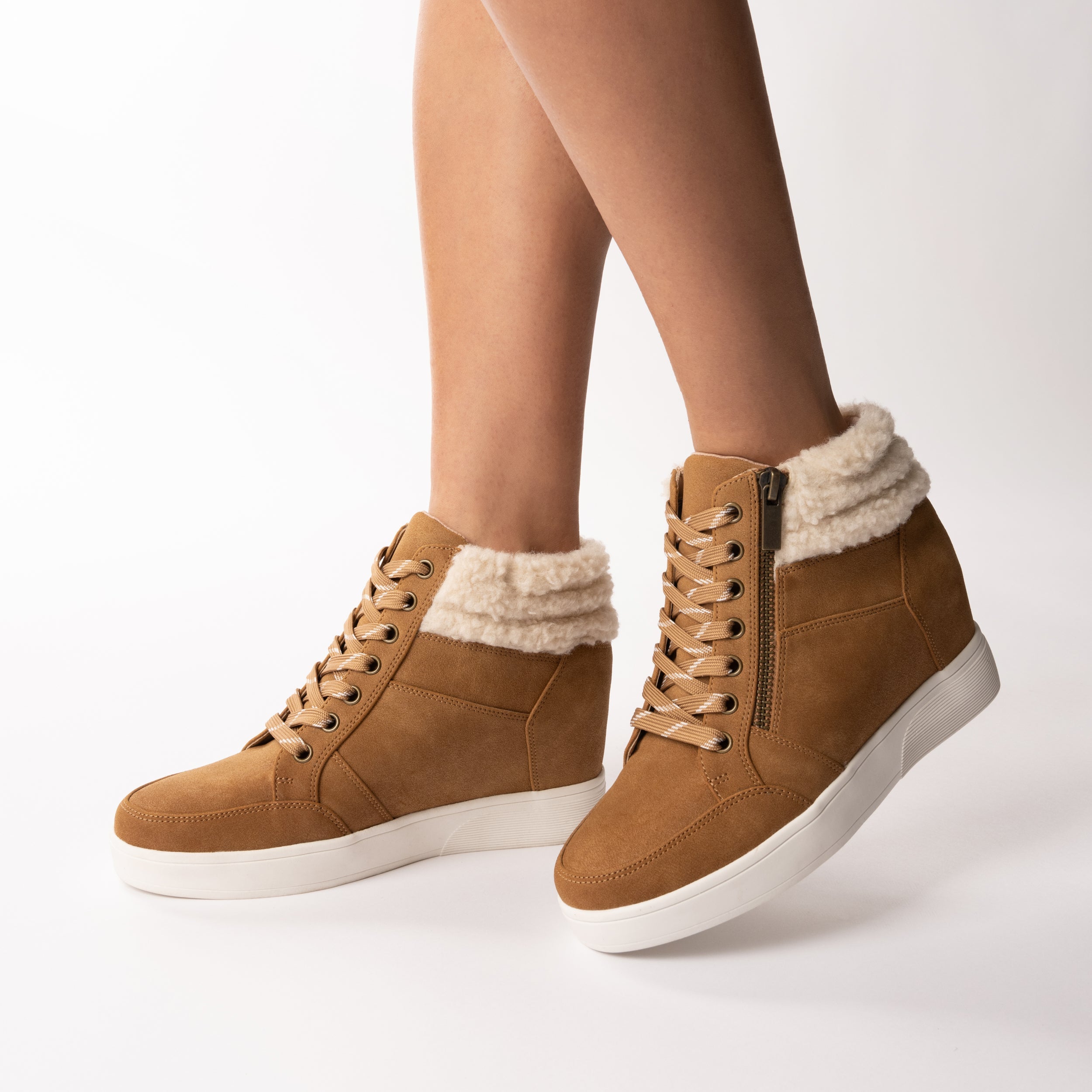 CLARITY HIGH TOP WEDGE SNEAKER - Black Stud