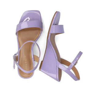 CLAYR STRAPPY WEDGE HEELS IN PATENT - Lilac Patent