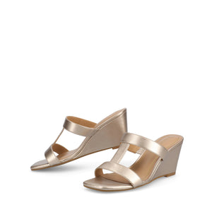 CLODIE WEDGE SANDALS - Champagne