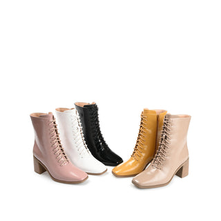 COVVA LACE-UP BOOTIES IN PATENT