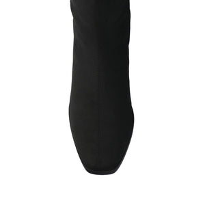 DEVRI KNEE HIGH BOOTS IN EXTRA WIDE CALF - Black