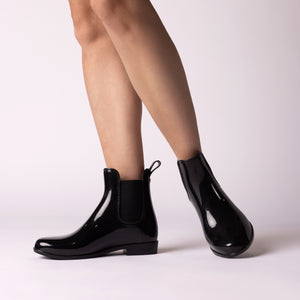 DRIZZLE ANKLE RAIN BOOTS