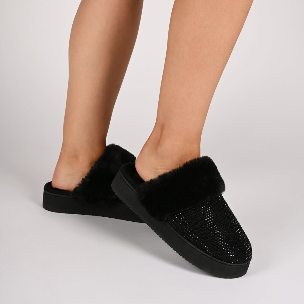 EMMBER SLIPPERS IN FAUX SUEDE