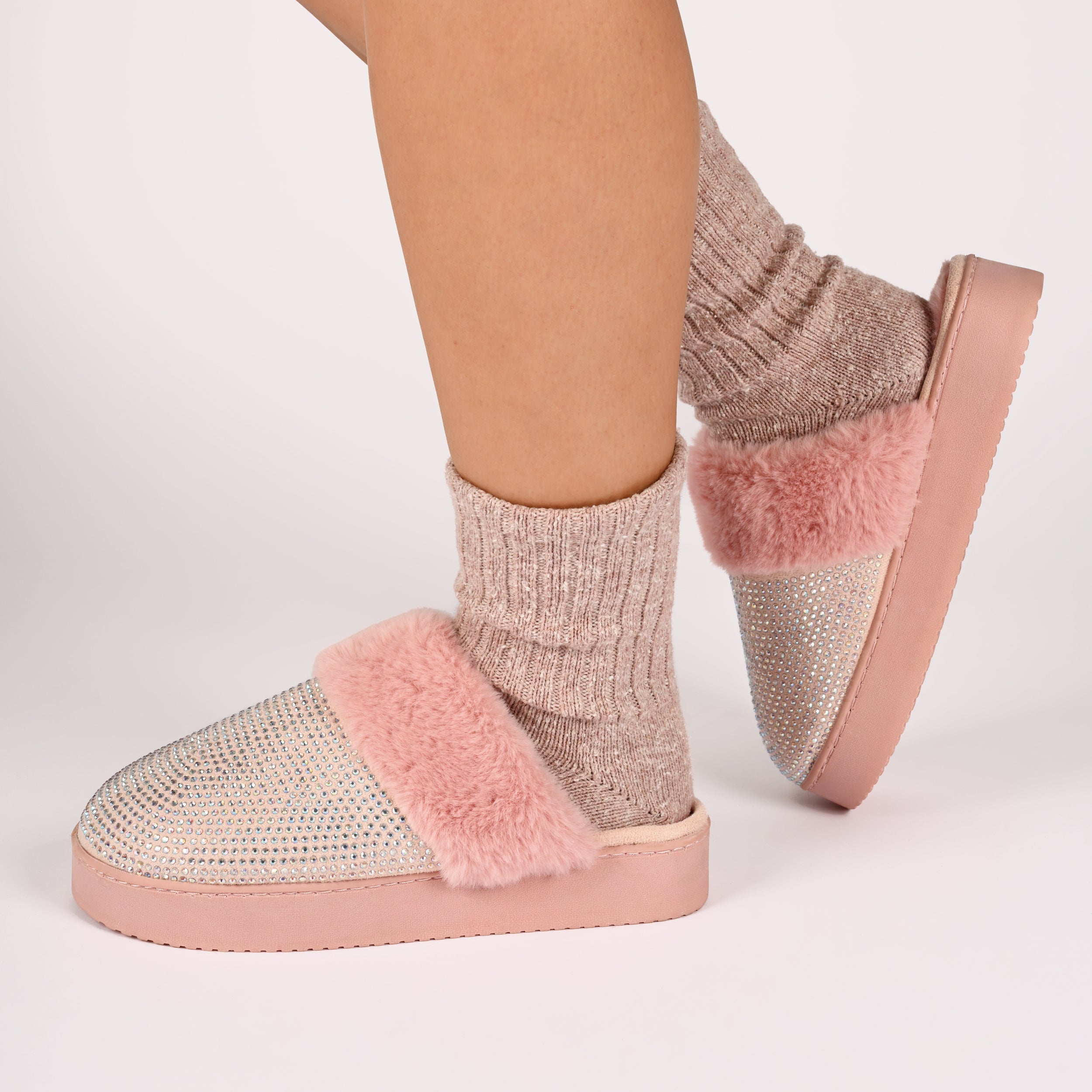 EMMBER SLIPPERS IN FAUX SUEDE - Pink
