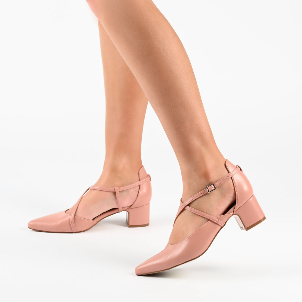 GALVINN LOW BLOCK HEELS IN FAUX LEATHER