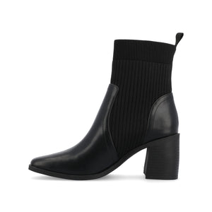 HARLOWE CHELSEA BOOTIES IN WIDE - Black
