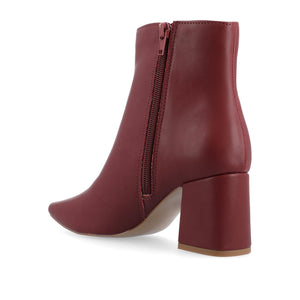 HAYLINN VEGAN LEATHER BOOTIES IN WIDE - Brick PU