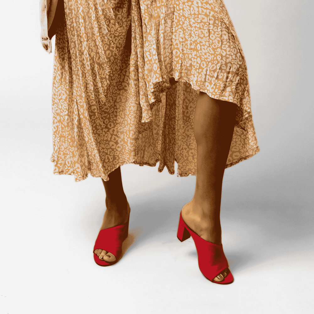 ALLEA BLOCK HEELS IN FAUX SUEDE