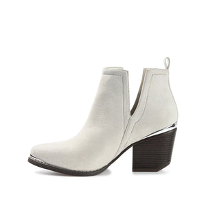 ISSLA CUTOUT BOOTIES IN WIDE - Sand