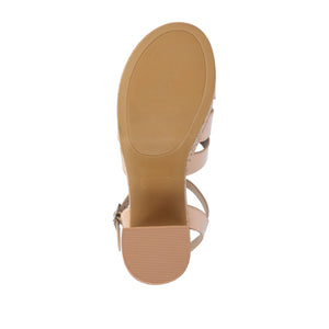 JANIA BLOCK HEELED SANDALS IN PATENT - Nude