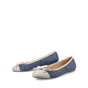 KAIAH CAPTOE BALLET FLATS IN WIDE - Classic Blue Denim
