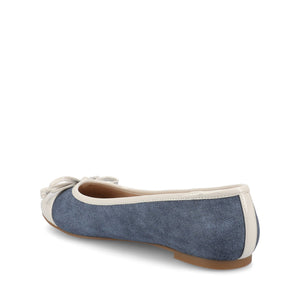 KAIAH CAPTOE BALLET FLATS IN WIDE - Classic Blue Denim