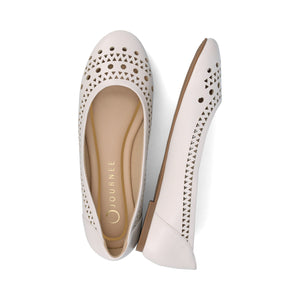 KAMRAH BALLET FLATS IN VEGAN LEATHER - Bone PU