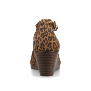 KEDZIE WEDGE HEELED SANDALS IN WIDE