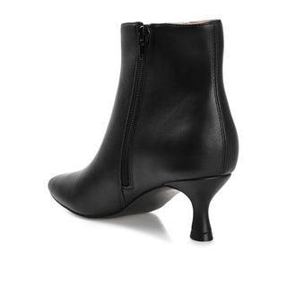 KELSSA POINTED TOE BOOTIES IN FAUX LEATHER