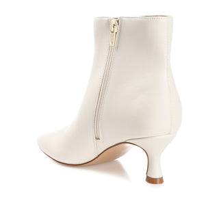 KELSSA POINTED TOE BOOTIES IN FAUX LEATHER