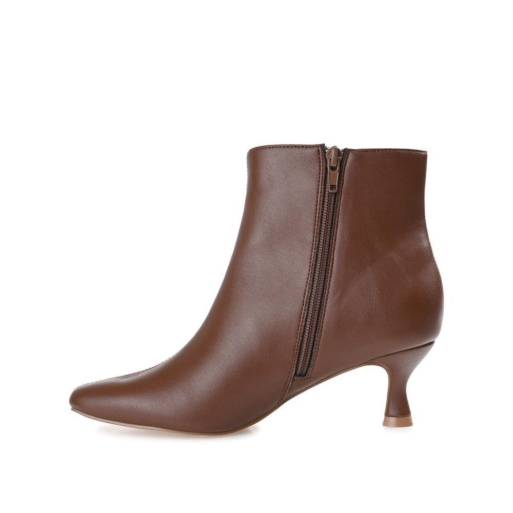 KELSSA POINTED TOE BOOTIES IN FAUX LEATHER