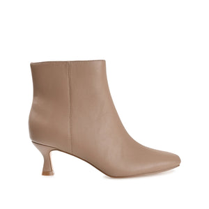 KELSSA POINTED TOE BOOTIES IN WIDE - Taupe