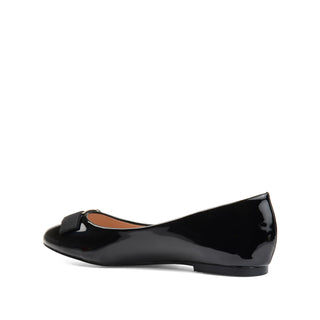 KIM ROUND TOE BALLET FLATS IN PATENT