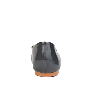 KIM ROUND TOE BALLET FLATS IN PATENT - Grey