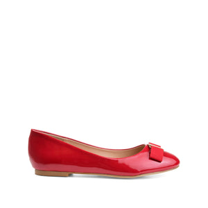 KIM ROUND TOE BALLET FLATS IN PATENT - Red