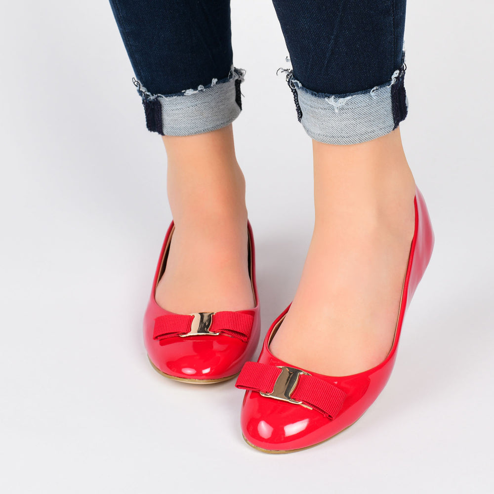 KIM ROUND TOE BALLET FLATS IN PATENT