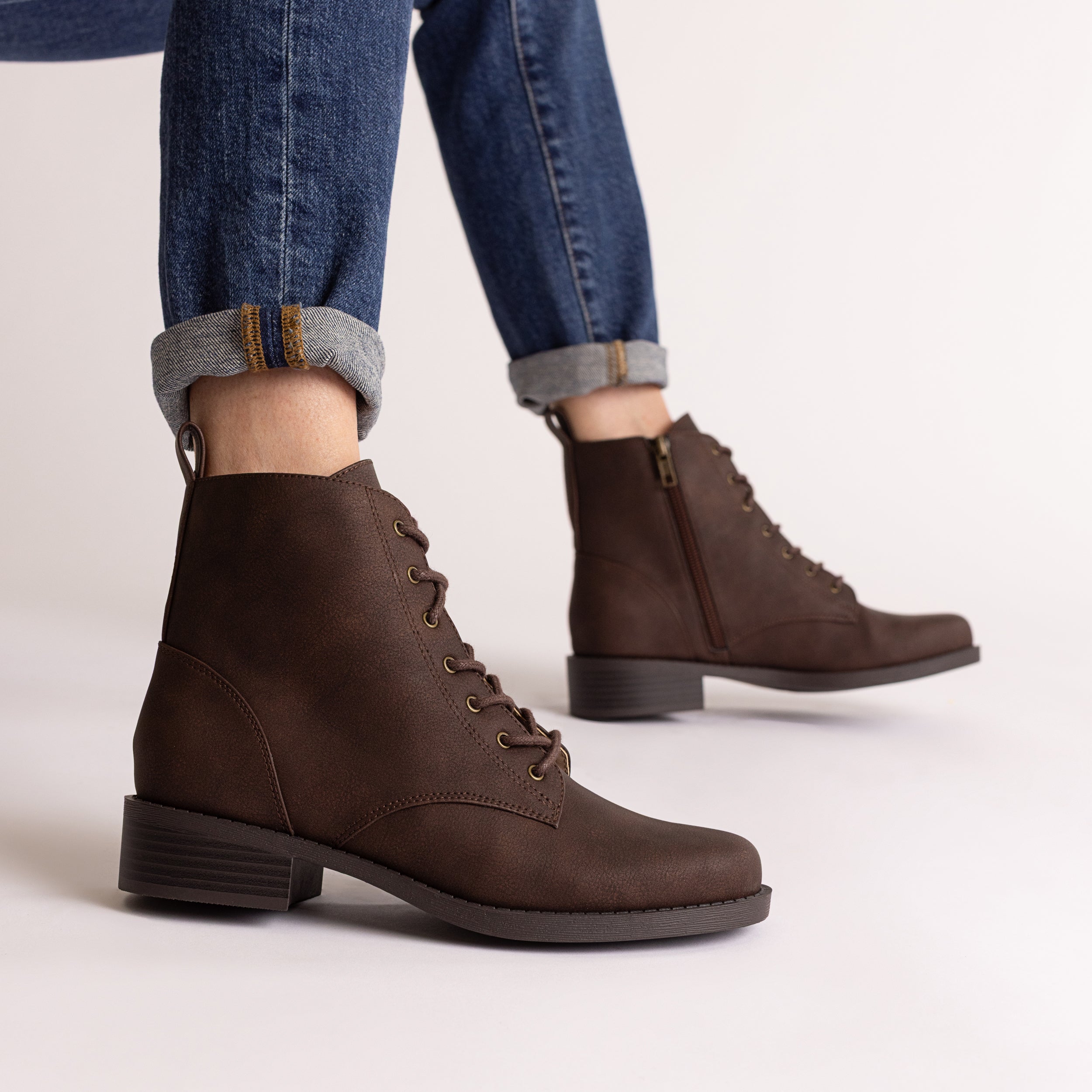 KODAH ANKLE BOOTS IN WIDE - Vintage Black