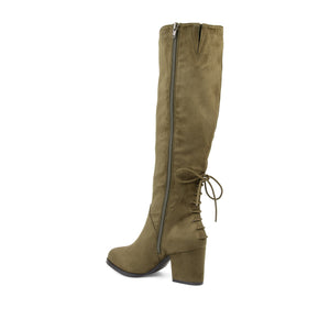 LEEDA KNEE-HIGH BOOTS IN FAUX SUEDE