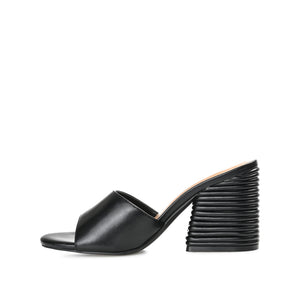 LESLEE MULE HEELS IN FAUX LEATHER